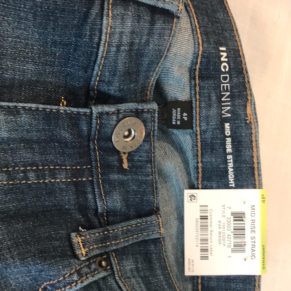 INC Denim petite cropped jeans - Picture 4 of 5